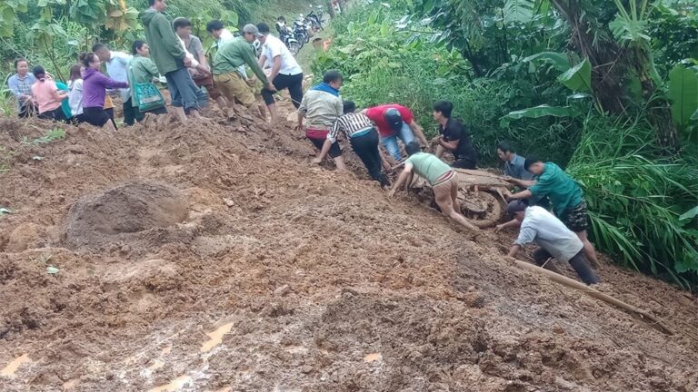 Cảnh báo lũ quét, sạt lở đất ở vùng núi Bắc bộ, bắc Trung bộ