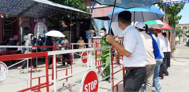 Lãnh đạo Thừa Thiên – Huế lý giải việc ‘không tiếp nhận hành khách từ TP.HCM đến ga Huế’