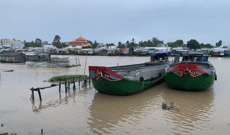 An Giang: Phát hiện 8 người đi ghe ra vào tỉnh trốn khai báo y tế phòng dịch Covid-19