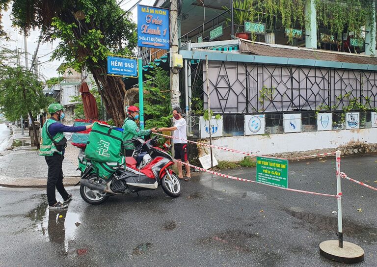 Nhiều tỉnh, thành nhân rộng ‘vùng xanh’: Thu hẹp dần các vùng dịch