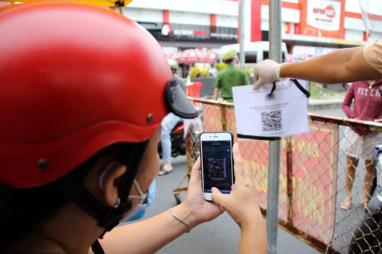 TP.HCM: Bất ngờ tạm ngưng khai báo ‘di biến động dân cư’ trong nội thành