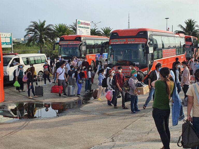 Phú Quốc tiêm vắc xin cho toàn dân trên đảo, tự tin đón khách du lịch