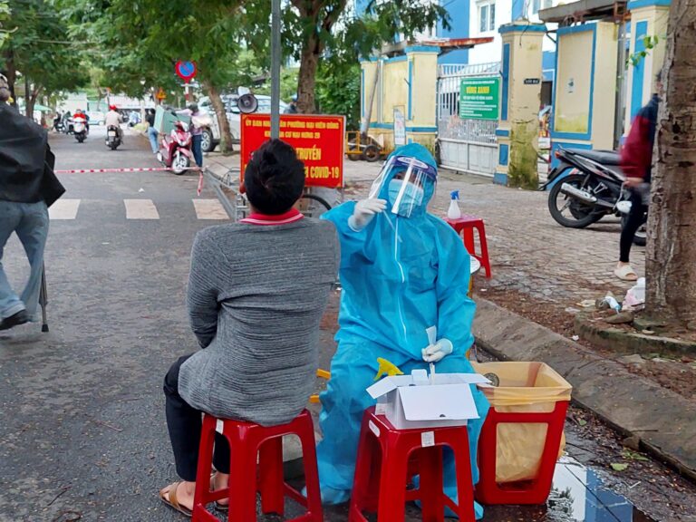 Bí thư Thành ủy Đà Nẵng: Một số nơi buông lỏng, thả trôi trong chống dịch Covid-19