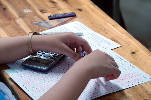 Thi tốt nghiệp THPT: Để làm bài thi khoa học xã hội từ 9 điểm Thi tốt nghiệp THPT: Để làm bài thi khoa học xã hội từ 9 điểm