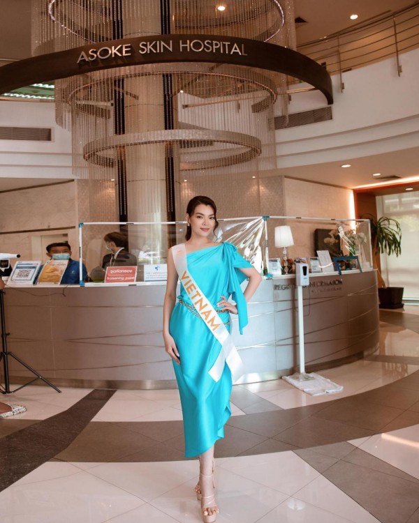 Miss International Queen 2022: Trân Đài diện đồ thế nào mà được ví như “nữ hoàng thời trang”?