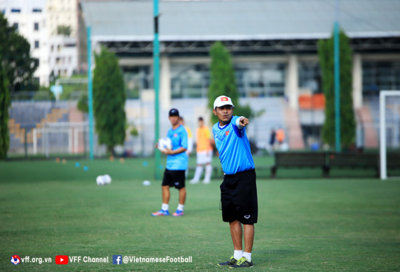 ĐT U19 Việt Nam gấp rút hoàn thiện kỹ chiến thuật trước ngày lên đường sang Indonesia