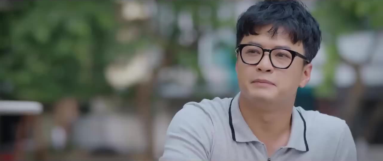 Thương ngày nắng về 2 - Tập 37: Đức ngẩn ngơ nhìn Khánh có người khác ô tô đưa đón Thương ngày nắng về 2 - Tập 37: Đức ngẩn ngơ nhìn Khánh có người khác ô tô đưa đón
