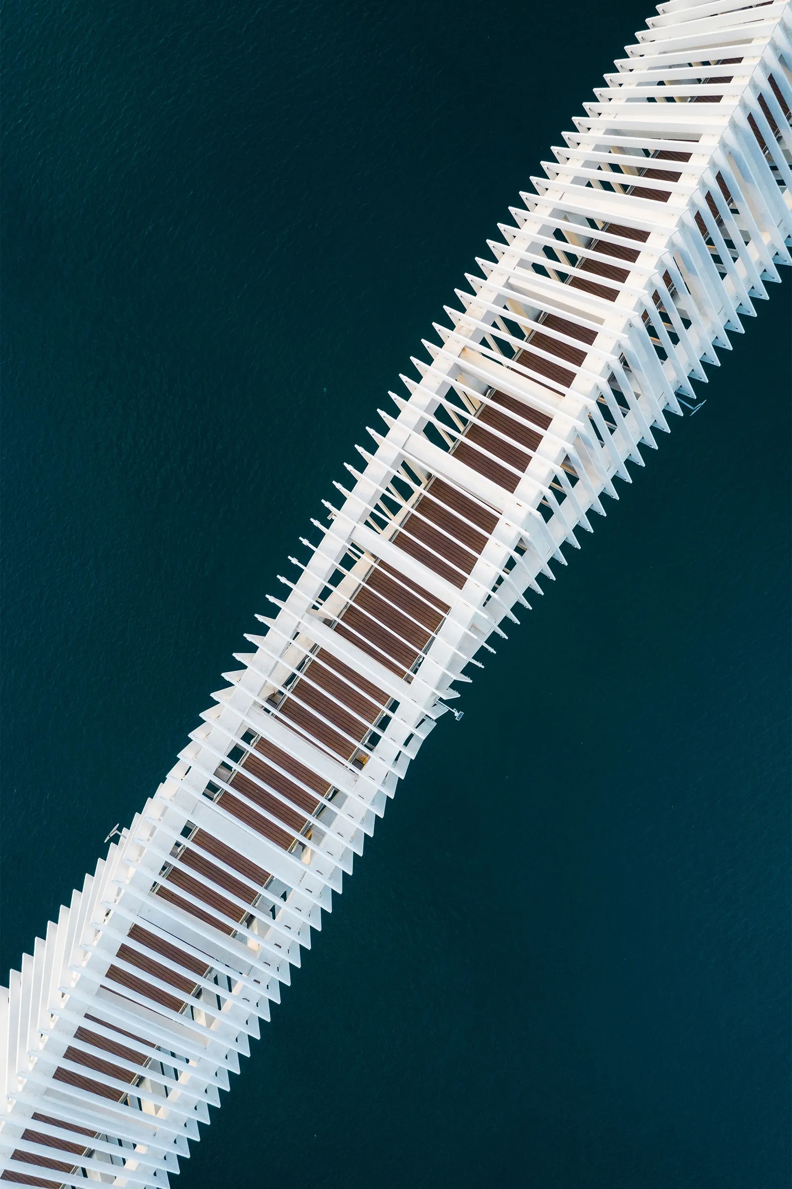 Chiêm ngưỡng những cây cầu đẹp kỳ vĩ nhất thế giới, ngắm thôi cũng thấy đã con mắt rồi - Ảnh 11. Chiêm ngưỡng những cây cầu đẹp kỳ vĩ nhất thế giới, ngắm thôi cũng thấy đã con mắt rồi - Ảnh 11.