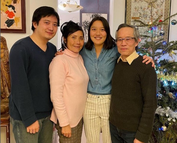 Tay vợt gốc Việt đánh bại Serena Williams ngay ở vòng 1 Wimbledon Tay vợt gốc Việt đánh bại Serena Williams ngay ở vòng 1 Wimbledon