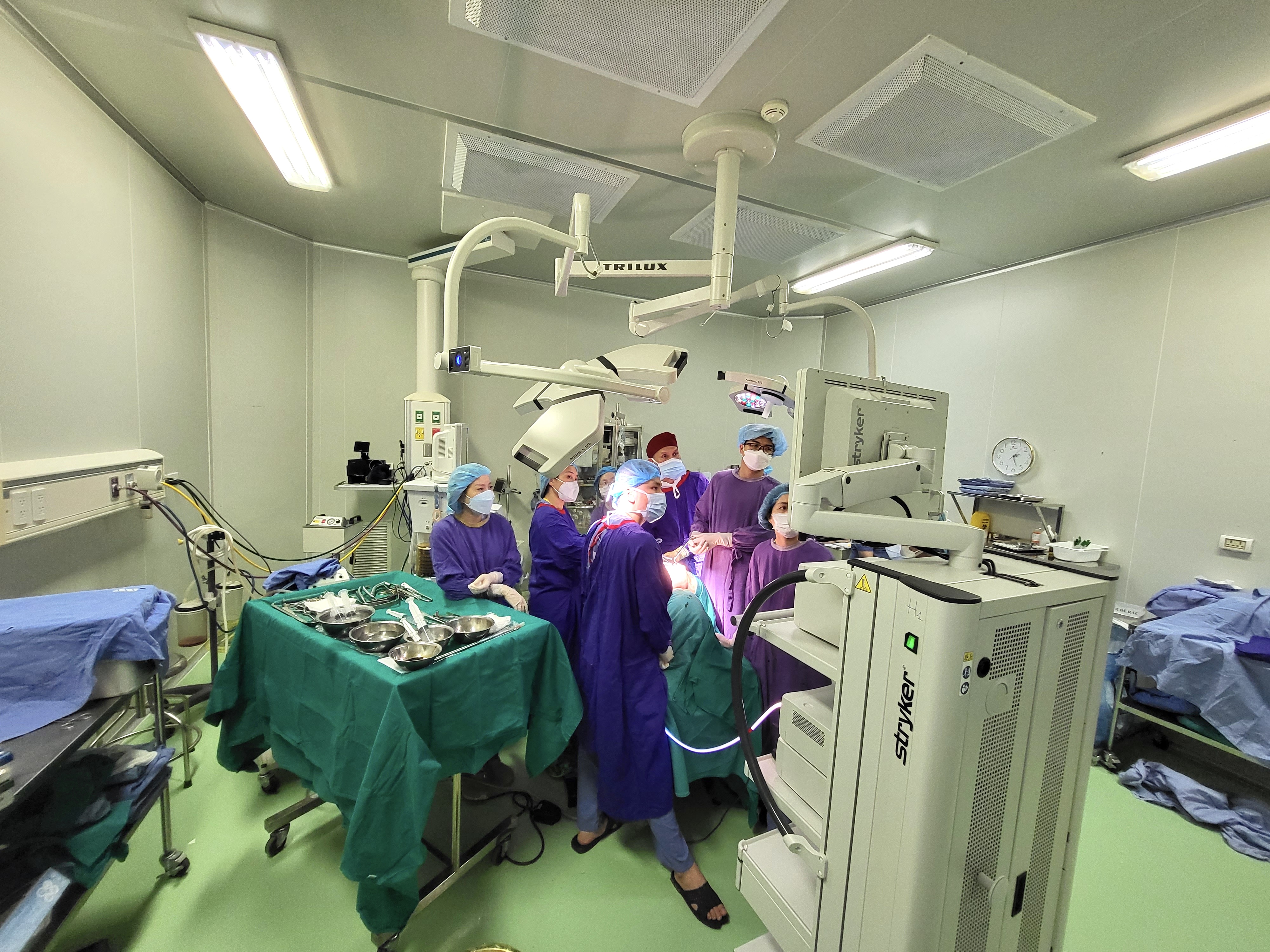 Cảnh giác với căn bệnh u mỡ đối xứng rất hiếm gặp ở phụ nữ