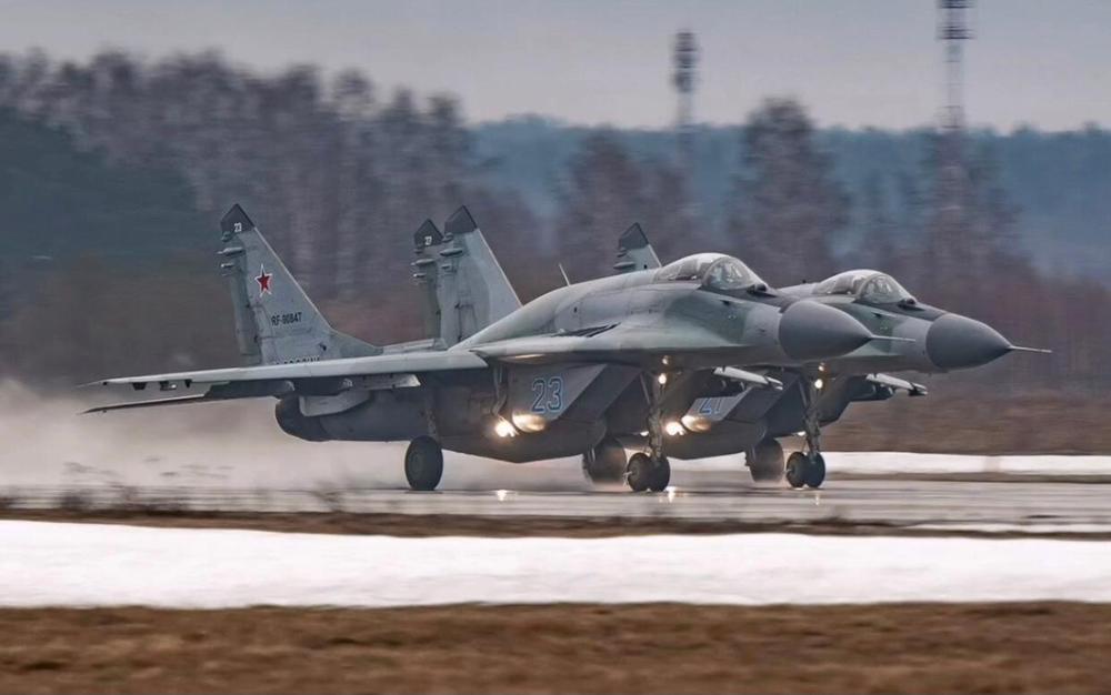 Tiêm kích MiG-29: Máy bay chiến đấu Nga lãnh sứ mệnh đánh bại F-16 Không quân Mỹ - Ảnh 2.