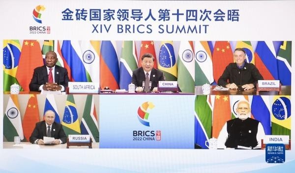 Thượng đỉnh BRICS: Trung Quốc phản đối lạm dụng trừng phạt đơn phương Thượng đỉnh BRICS: Trung Quốc phản đối lạm dụng trừng phạt đơn phương