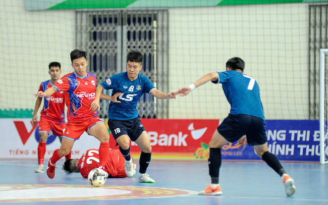 Vòng 7 Giải futsal HDBank VĐQG 2022 (ngày 29/6): Sahako bị cầm chân, Thái Sơn Bắc trở lại ngôi đầu