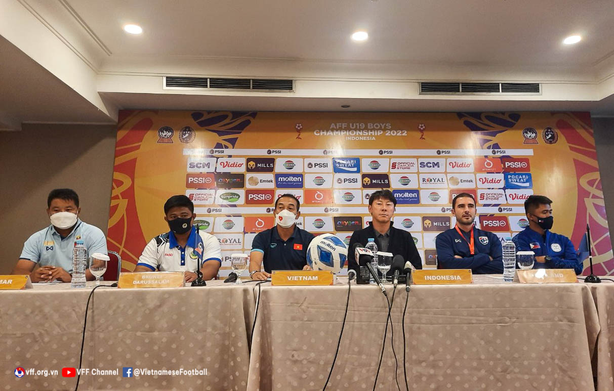 HLV Đinh Thế Nam: “U19 Việt Nam sẽ nỗ lực để cống hiến những trận đấu đẹp mắt cho khán giả”