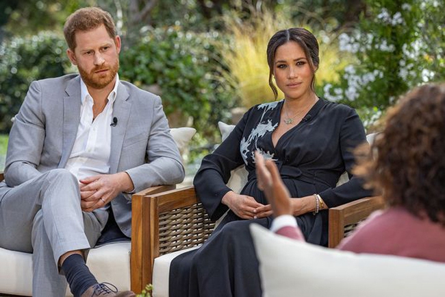 Nhà Meghan Markle nhận lời nhắc nhở về cuộc phỏng vấn bom tấn thứ hai với nữ hoàng truyền thông Mỹ - Ảnh 2.