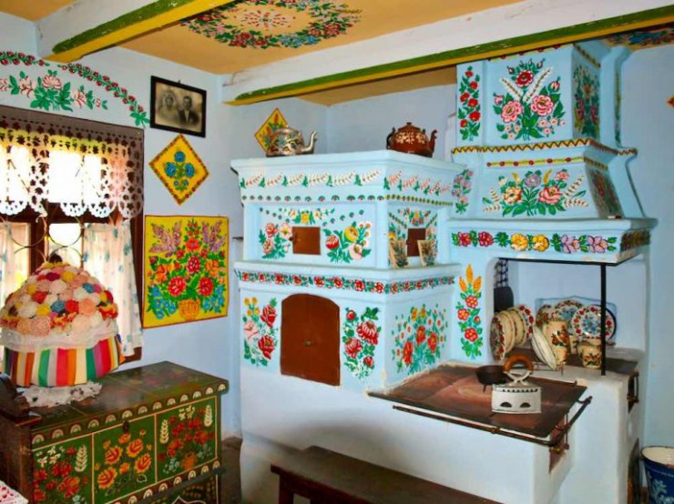 Ngôi làng rực rỡ sắc màu mang vẻ đẹp lạ thường, được ví như "viên ngọc quý ẩn giấu" của đất nước xinh đẹp vùng Trung Âu - Ảnh 5.