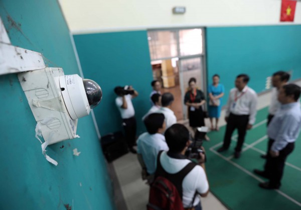 Thi tốt nghiệp THPT: Giữ đồ hợp lý, tránh để thí sinh chờ đợi quá lâu