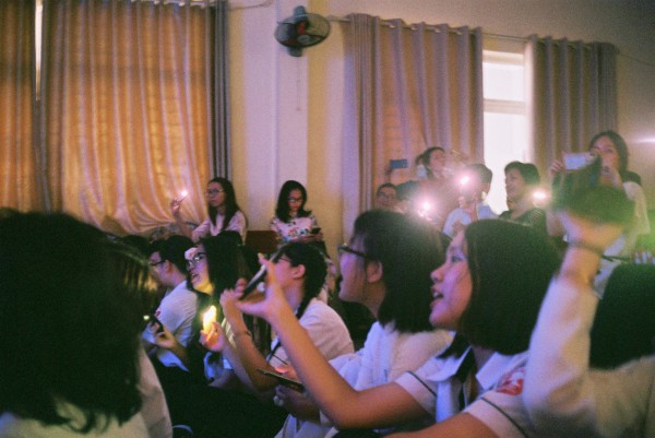 Nhiều cảm xúc với lễ tri ân, trưởng thành của học sinh 12 Nhiều cảm xúc với lễ tri ân, trưởng thành của học sinh 12