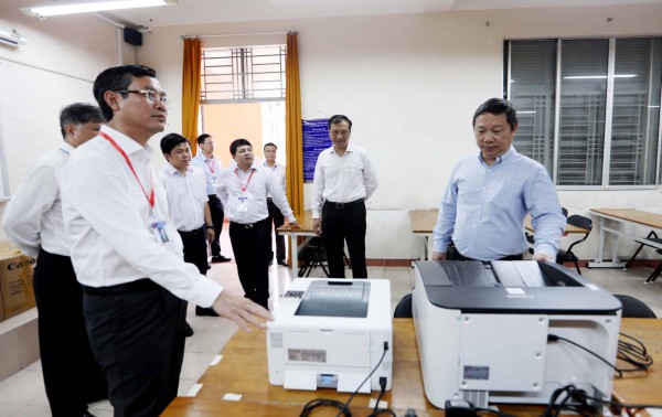 Thi tốt nghiệp THPT: Cách để tự tin vượt qua môn thi đầu tiên