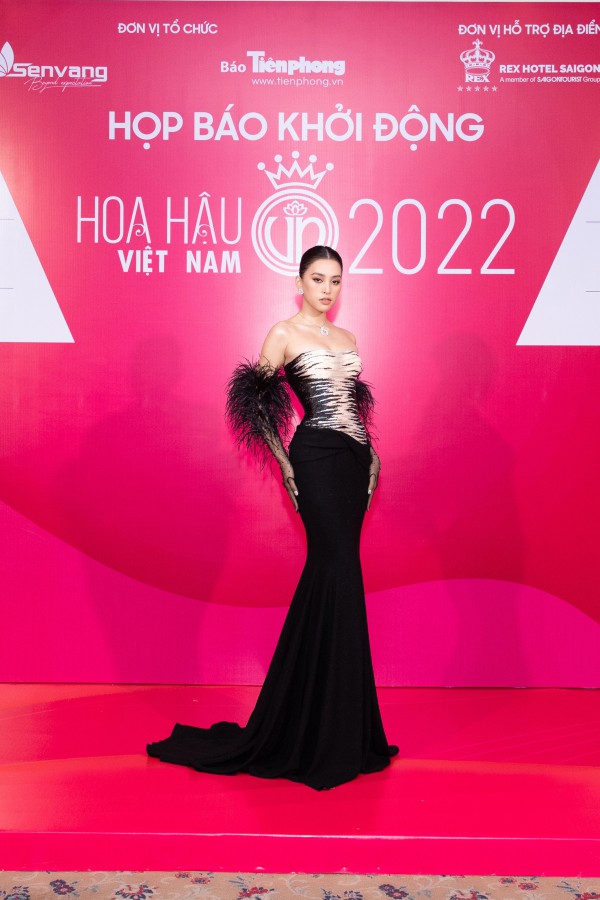 Dàn hoa hậu khoe nhan sắc rạng rỡ tại họp báo Hoa hậu Việt Nam 2022 Dàn hoa hậu khoe nhan sắc rạng rỡ tại họp báo Hoa hậu Việt Nam 2022