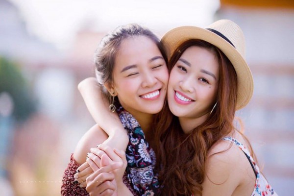 Hội chị em dâu của sao Việt: Khánh Vân - Nhã Phương có màn đọ sắc cực xịn, Hà Tăng thì sao?