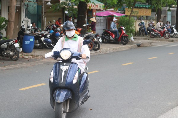 Phụ huynh tung ‘tuyệt chiêu cuối’ trước ngày thi tốt nghiệp THPT