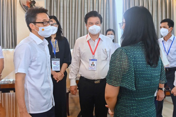 Phó thủ tướng Vũ Đức Đam thị sát kỳ thi THPT năm 2022 Phó thủ tướng Vũ Đức Đam thị sát kỳ thi THPT năm 2022