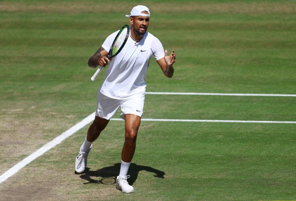 Wimbledon 2022: Thắng Kyrgios 3-1, Djokovic có Grand Slam thứ 21 Wimbledon 2022: Thắng Kyrgios 3-1, Djokovic có Grand Slam thứ 21