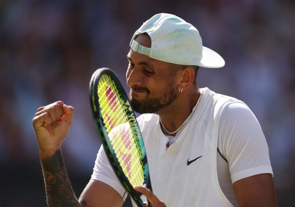 Wimbledon 2022: Thắng Kyrgios 3-1, Djokovic có Grand Slam thứ 21 Wimbledon 2022: Thắng Kyrgios 3-1, Djokovic có Grand Slam thứ 21