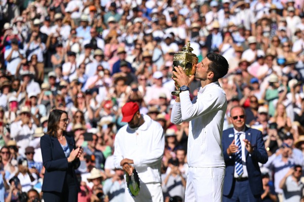 Wimbledon 2022: Thắng Kyrgios 3-1, Djokovic có Grand Slam thứ 21 Wimbledon 2022: Thắng Kyrgios 3-1, Djokovic có Grand Slam thứ 21