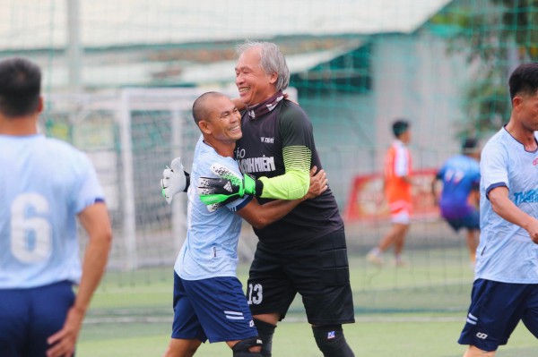 FC LQ BCA vô địch giải tứ hùng Cúp Báo Thanh Niên