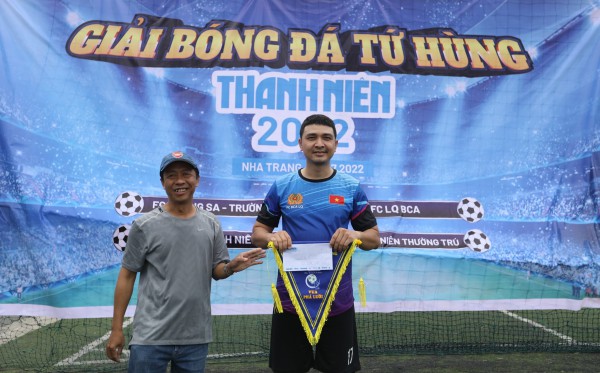 FC LQ BCA vô địch giải tứ hùng Cúp Báo Thanh Niên FC LQ BCA vô địch giải tứ hùng Cúp Báo Thanh Niên