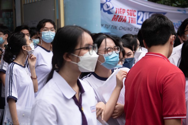 ‘Bùng nổ’ thí sinh ‘trúng tủ’ đề thi: Đáng mừng hay rất lo?