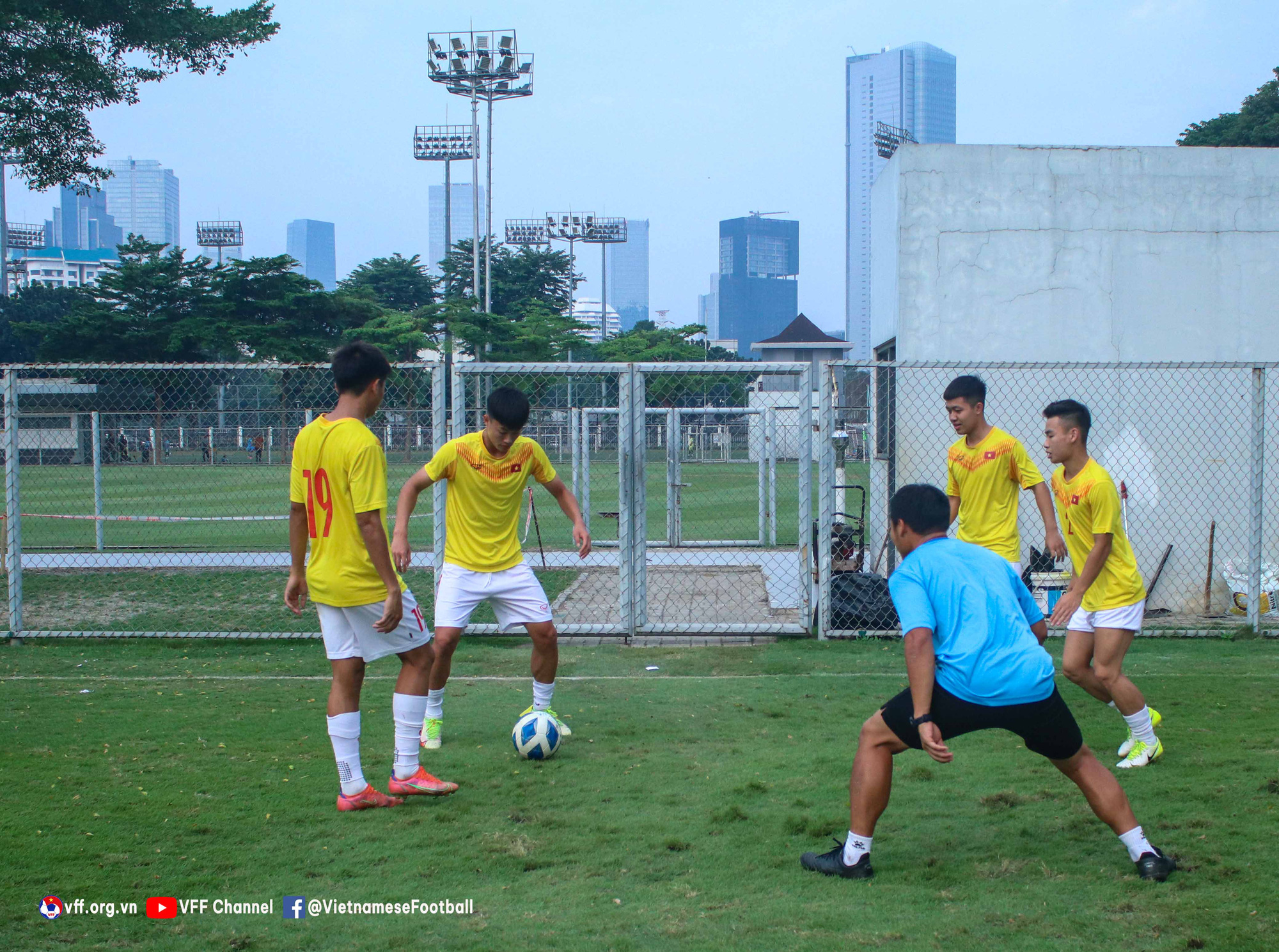 U19 Việt Nam chủ động các phương án chuẩn bị cho trận bán kết gặp Malaysia U19 Việt Nam chủ động các phương án chuẩn bị cho trận bán kết gặp Malaysia