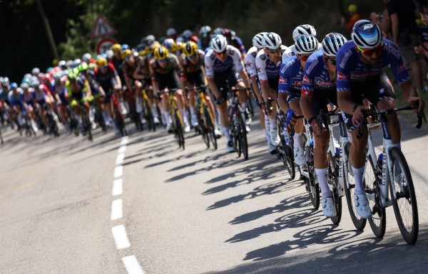 Lo ngại Tour de France thành lò nướng, ban tổ chức lên kế hoạch 