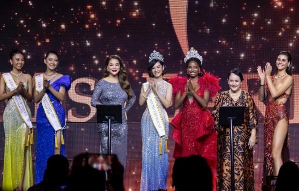 Trương Ngọc Ánh tiết lộ lý do tổ chức Miss Earth 2023, vì sao chọn Thạch Thu Thảo?