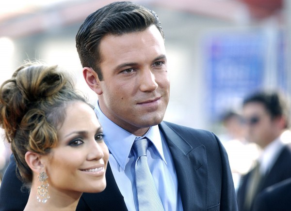 Chuyện tình 20 năm của Jennifer Lopez và Ben Affleck qua ảnh