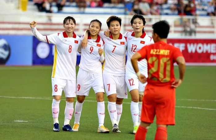 Huỳnh Như lập kỷ lục ở đội tuyển nữ Việt Nam