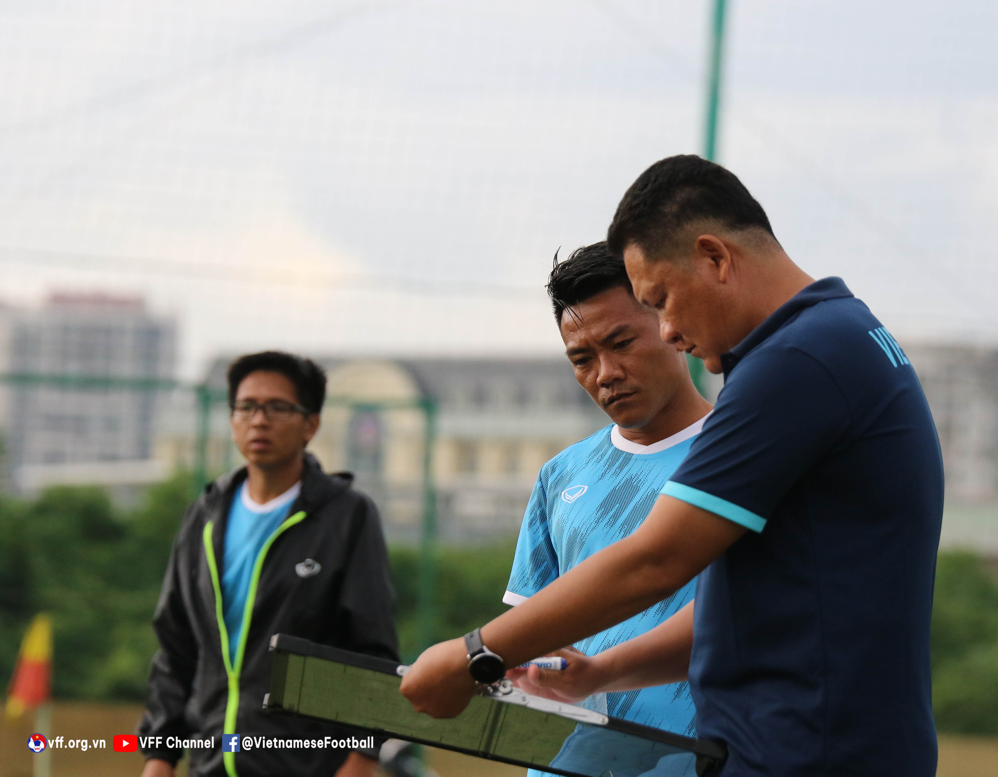 Đấu tập - U16 Việt Nam thắng U19 CAND 6-4 sau 135 phút