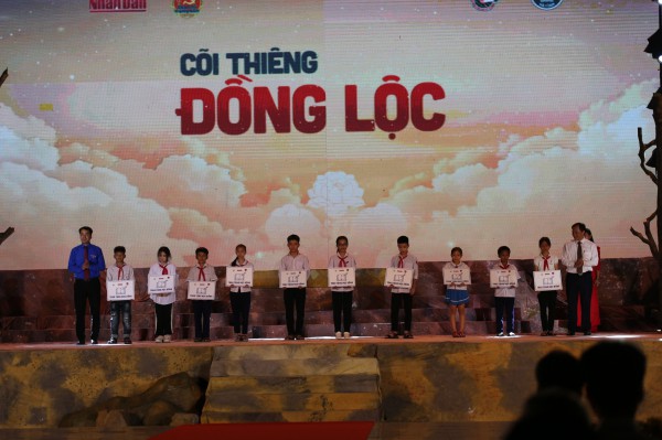 Xúc động chương trình nghệ thuật 