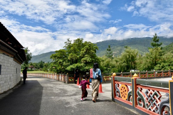 Phía sau chuyện du lịch Bhutan 