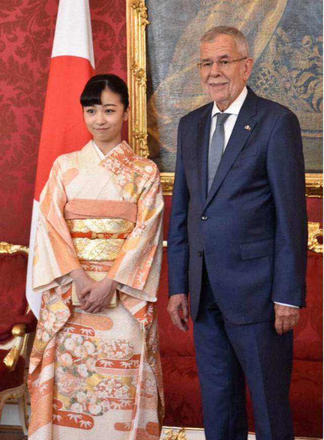 Em gái tài sắc của cựu công chúa Mako: Xinh đẹp, có năng khiếu nghê thuật, là biểu tượng hy vọng của người dân Nhật Bản - Ảnh 7.