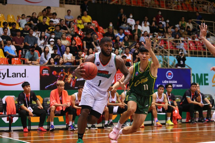 Tổng kết VBA 2022 tuần 4: "Sài thành" tăng tốc, Danang Dragons có chiến thắng đầu tay - Ảnh 3. Tổng kết VBA 2022 tuần 4: "Sài thành" tăng tốc, Danang Dragons có chiến thắng đầu tay - Ảnh 3.