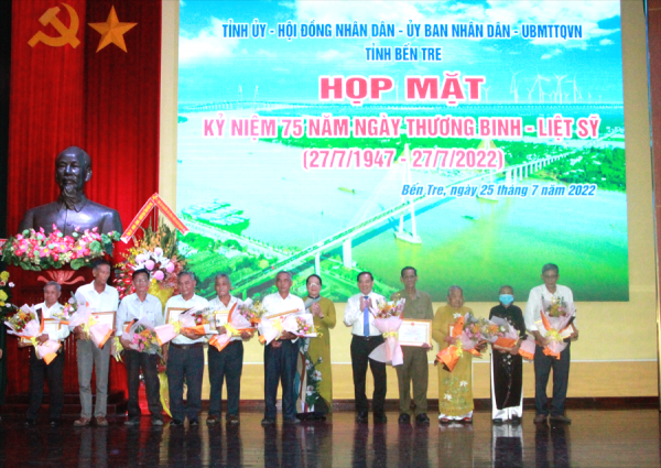 Bến Tre tưởng nhớ, tri ân các anh hùng liệt sĩ