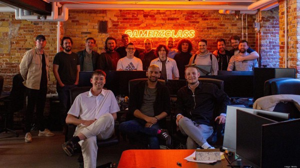 Bỏ học trung học, xây dựng công ty 105 triệu đô