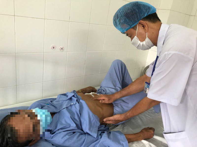 Cẩn trọng với những biến chứng nguy hiểm của sỏi đường tiết niệu