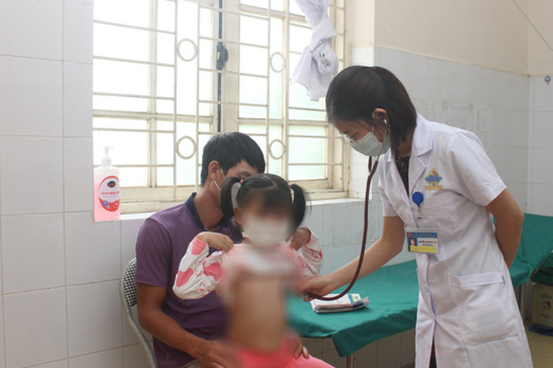 Cảnh báo gia tăng bệnh cúm trái mùa