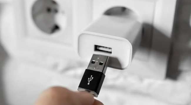 Chiều dài của cáp USB có ảnh hưởng đến quá trình sạc?