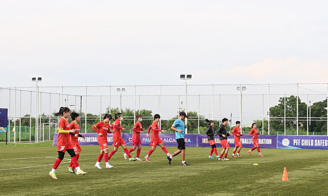 ĐT bóng đá nữ Việt Nam tích cực chuẩn bị cho trận đấu gặp ĐT Lào