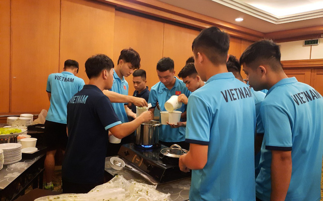 Ghi chép từ Jakarta: Đậm đà tình quê hương